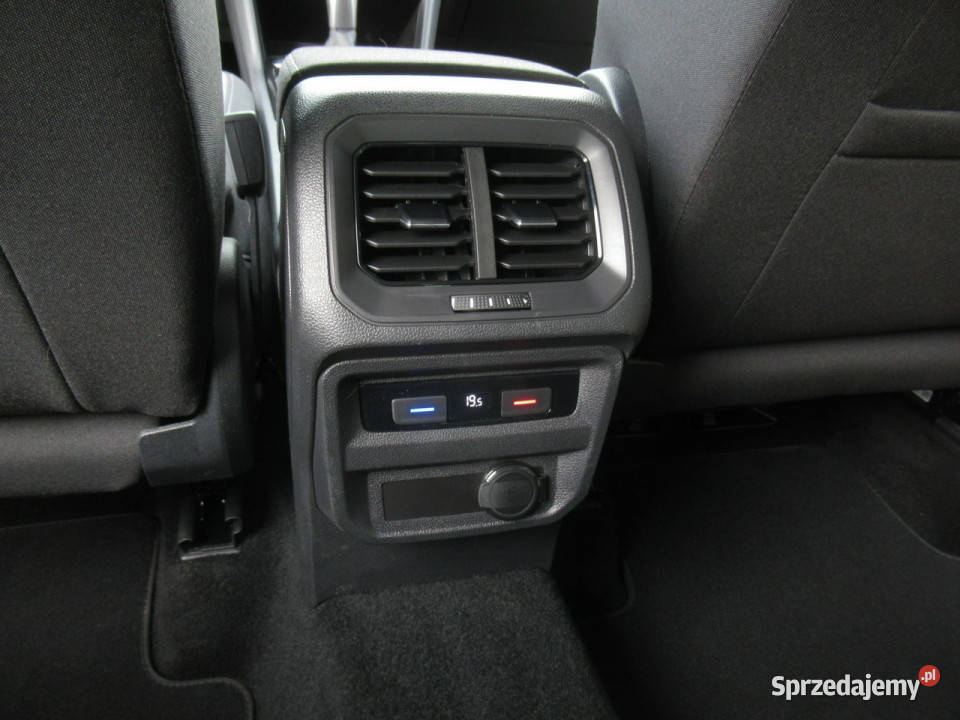 Volkswagen Tiguan BEZSZKODOWY Kamera AppConnect Warszawa