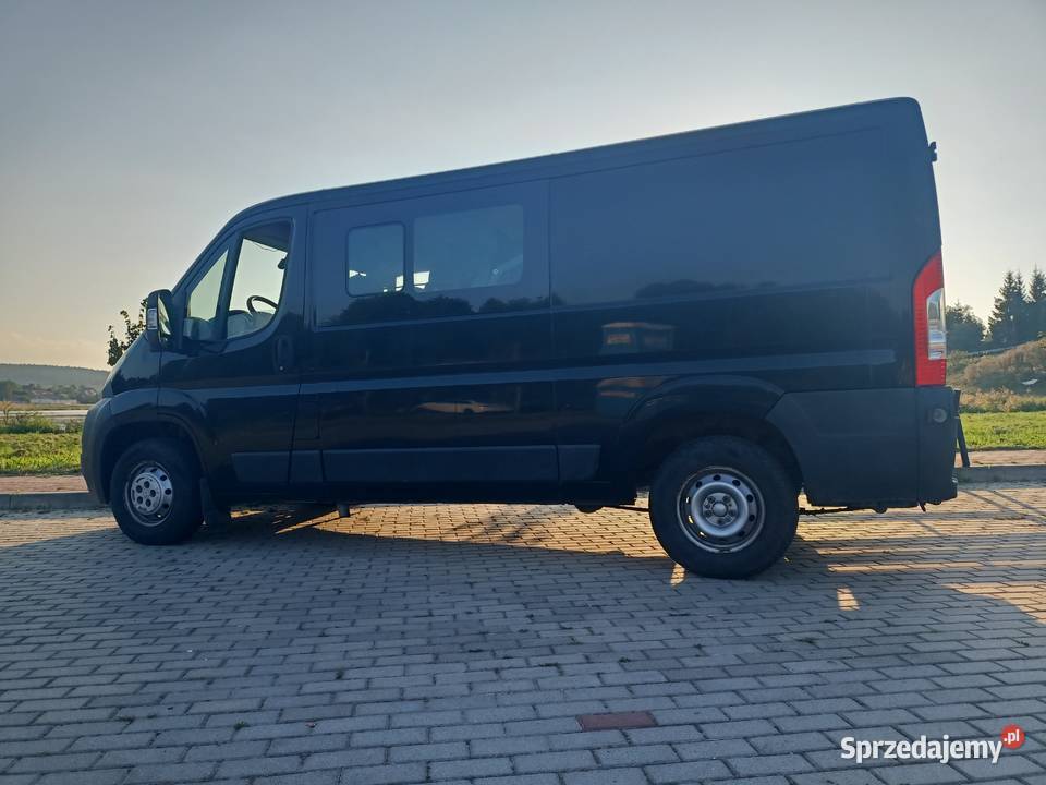 Peugeot Boxer 30 7 osobowy 5 lat właściciel
