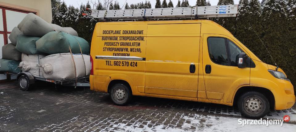 Docieplanie budynków poddaszy granulatem Kamieńsk