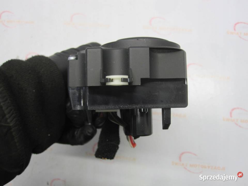 VW GOLF V 07r panel klimatyzacji 1K0820047GK Kielce