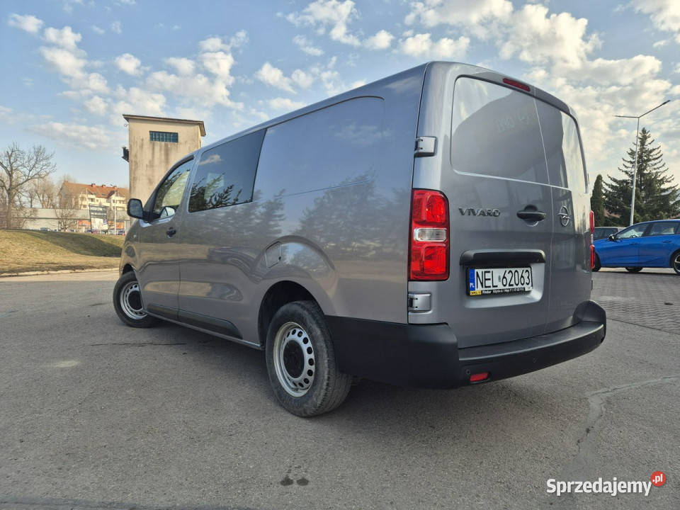 Opel Vivaro Brygadówka 20 diesel 144 1997cm3 Giżycko