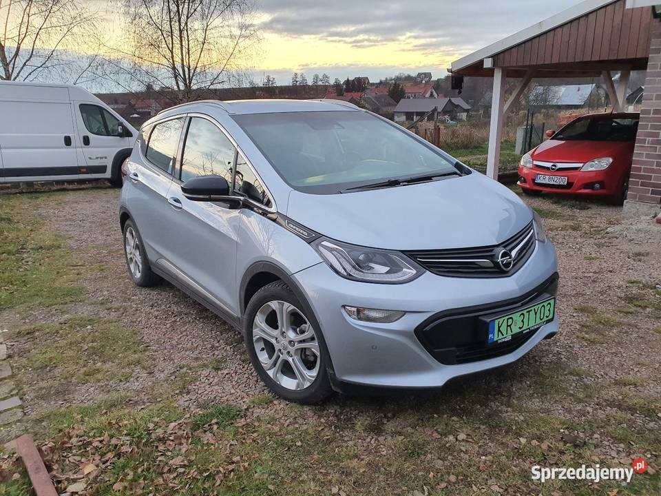 Opel Amperae Hatchback Bolechowice