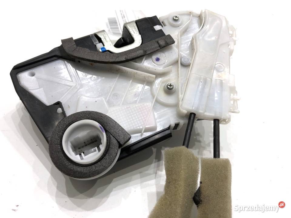 ZAMEK DRZWI PRAWY PRZÓD HONDA CRV V SUV