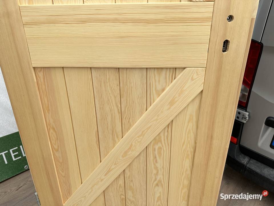 Drzwi drewniane wewnętrzne LITE sosnowe NA KAŻDY Grzybno