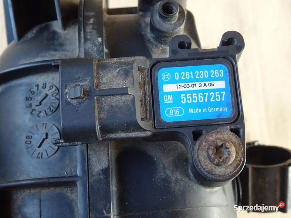 Kolektor wtrysk listwa czujnik 14 T astra meriva Parcice