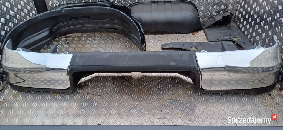 Paka tylna skrzynia TOYOTA HILUX Extracab 2023 r podlaskie Izabelin