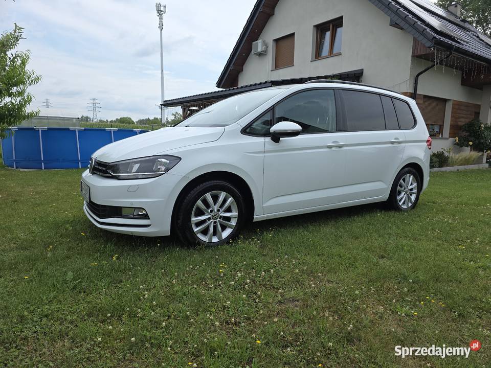 Volkswagen Touran 20 TDI 150 podgrzewane fotele dolnośląskie Święta Katarzyna