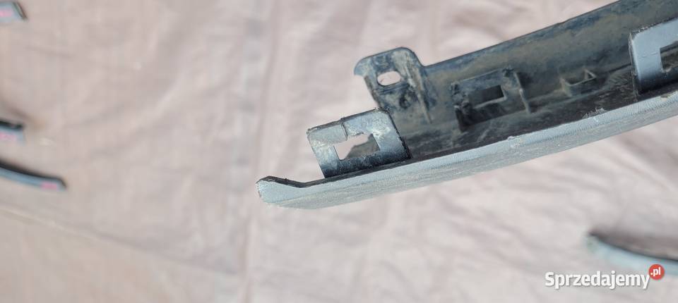 DACIA SANDERO III LEWA LISTWA BŁOTNIKA PRZOD Ruda Śląska sprzedam