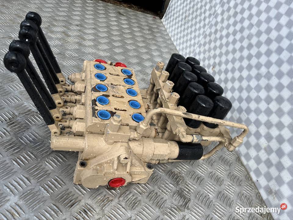 Rozdzielacz hydrauliczny 6sekcyjny manualny pomorskie
