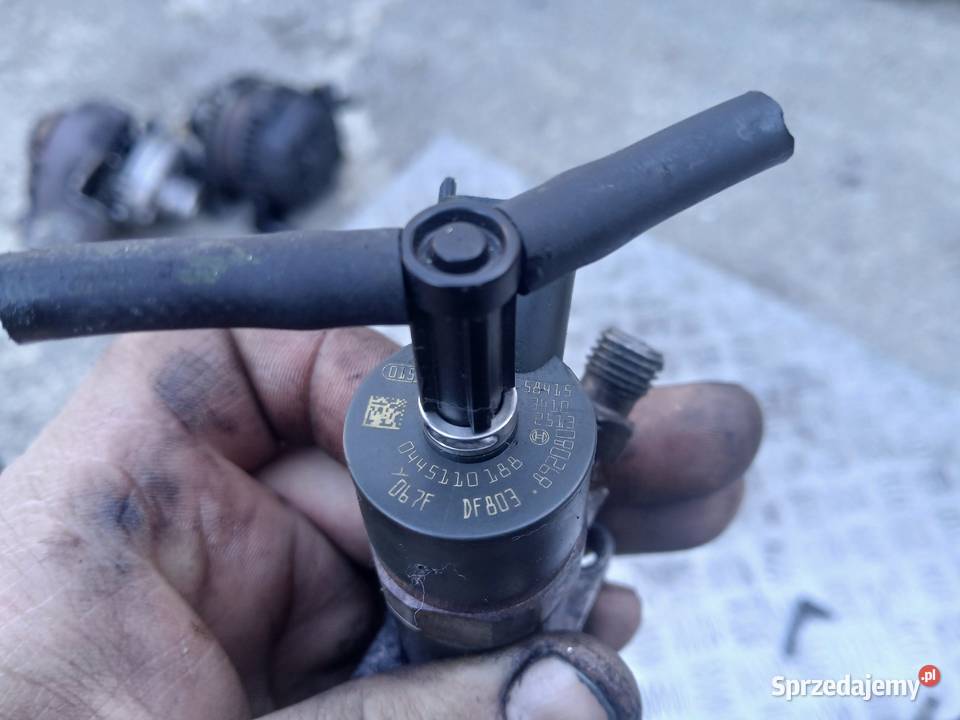 Wtrysk wtryskiwacz Mazda Ford Citroen Peugeot 16 Radłów