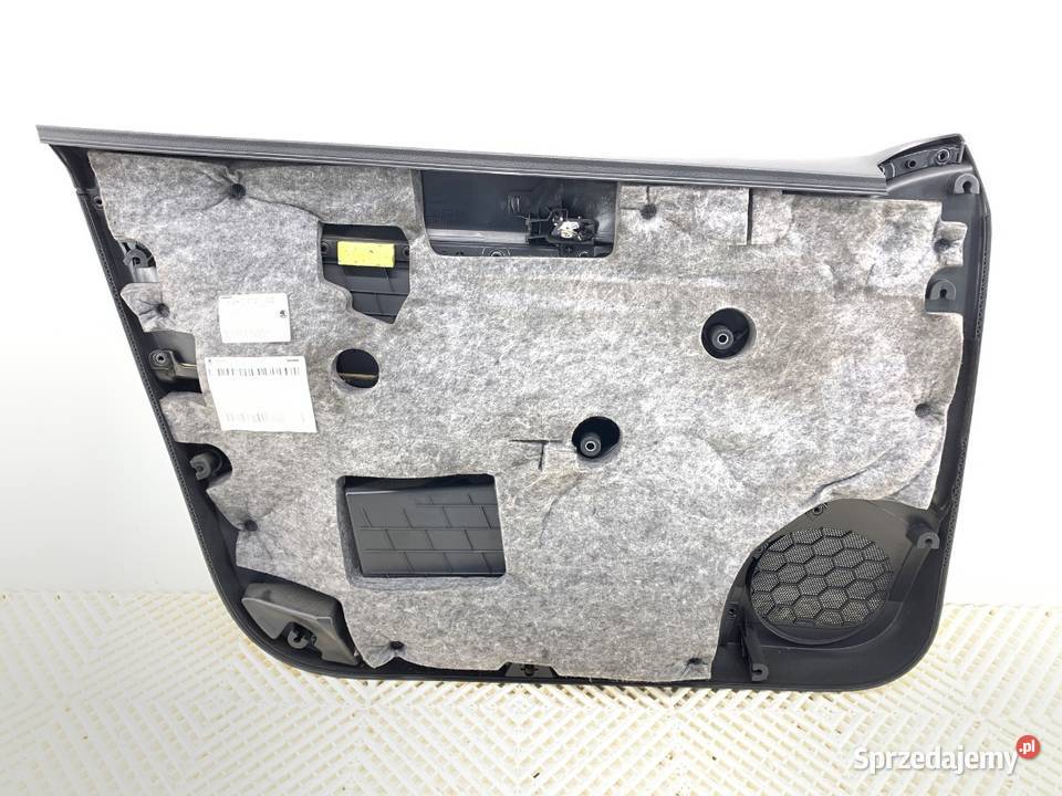 BOCZEK DRZWI PRAWY PRZÓD SKODA RAPID Hatchback Tapicerki samochodowe Tapicerki samochodowe