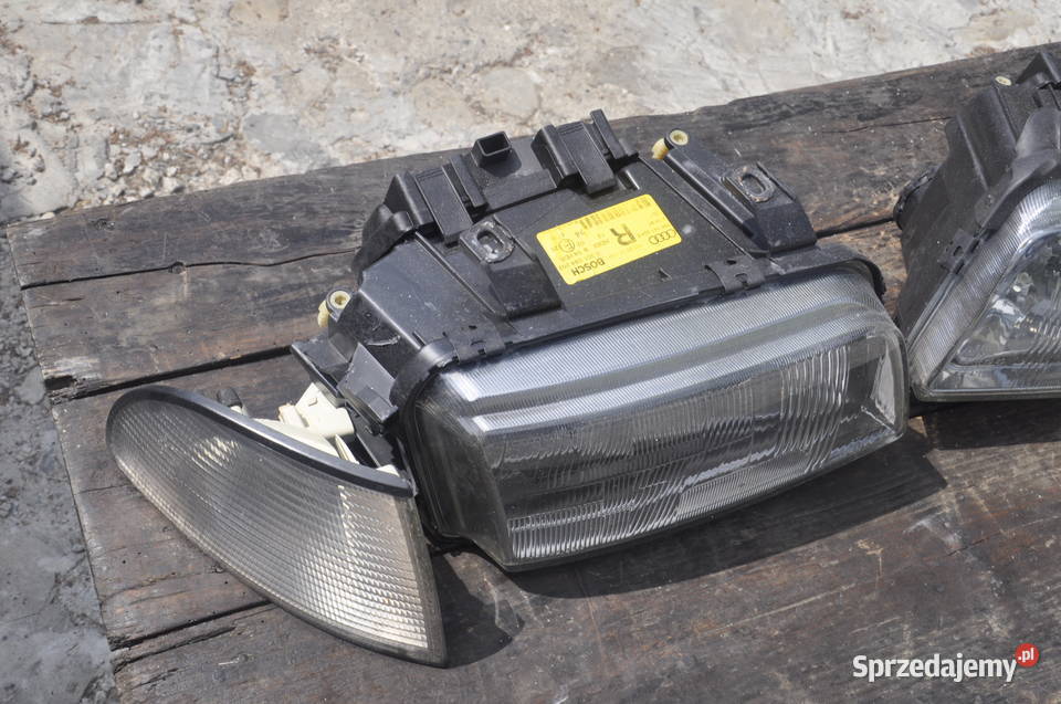 Reflektory Audi A4 B5 Lampy Parę Valeo Bosch osobowe Lampy przednie Rzeszów