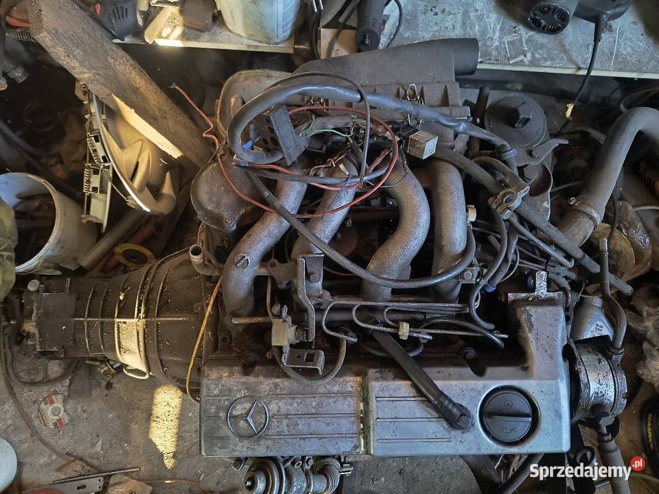Mercedes 124 Silnik 20 diesel kompletny z śląskie Świerklany