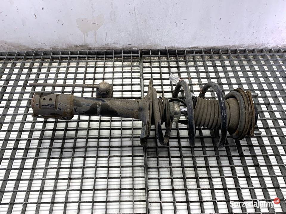 AMORTYZATOR LEWY PRZÓD ZE SPRĘŻYNĄ MITSUBISHI sprzedam