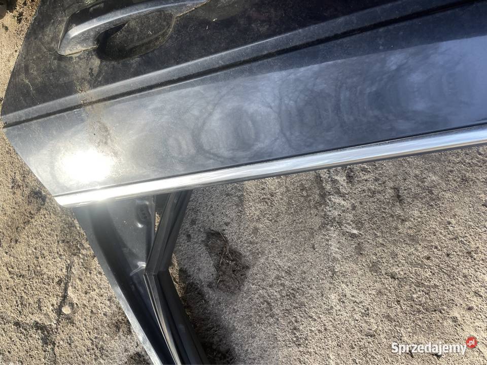 Audi A4 B9 KOMBI USZCZELKA DRZWI LEWY TYŁ CHROM Uszczelki Zambrów