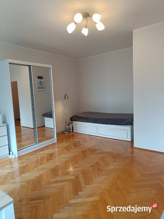NA WYNAJEM KAWALERKA W SPOKOJNYM CENTRUM GDYNI