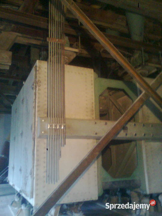 Sprzedam młyn pszennożytni Budynki Duża Słupia