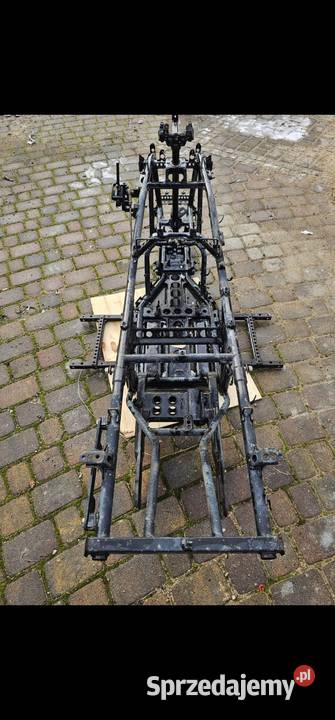 Rama kymco mxu 500 Pozostałe Piła