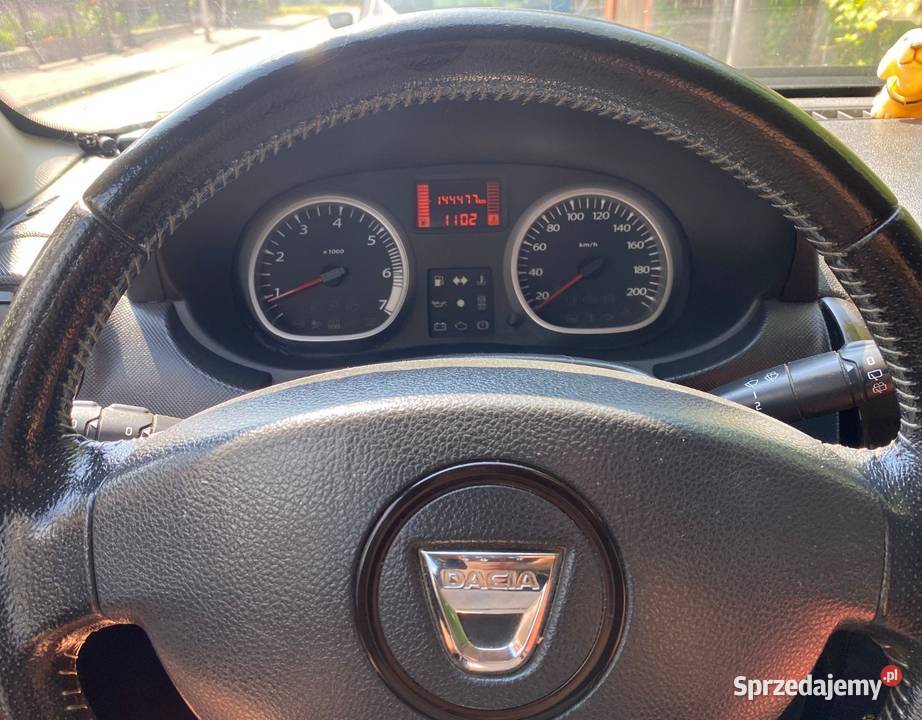 Dacia Duster 15 dci 2011r welurowa tapicerka Płock