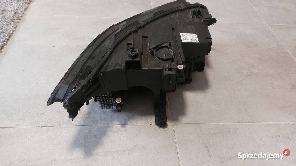 Laampa Tiguan ll lift 5NB941035G Iwanowice sprzedam