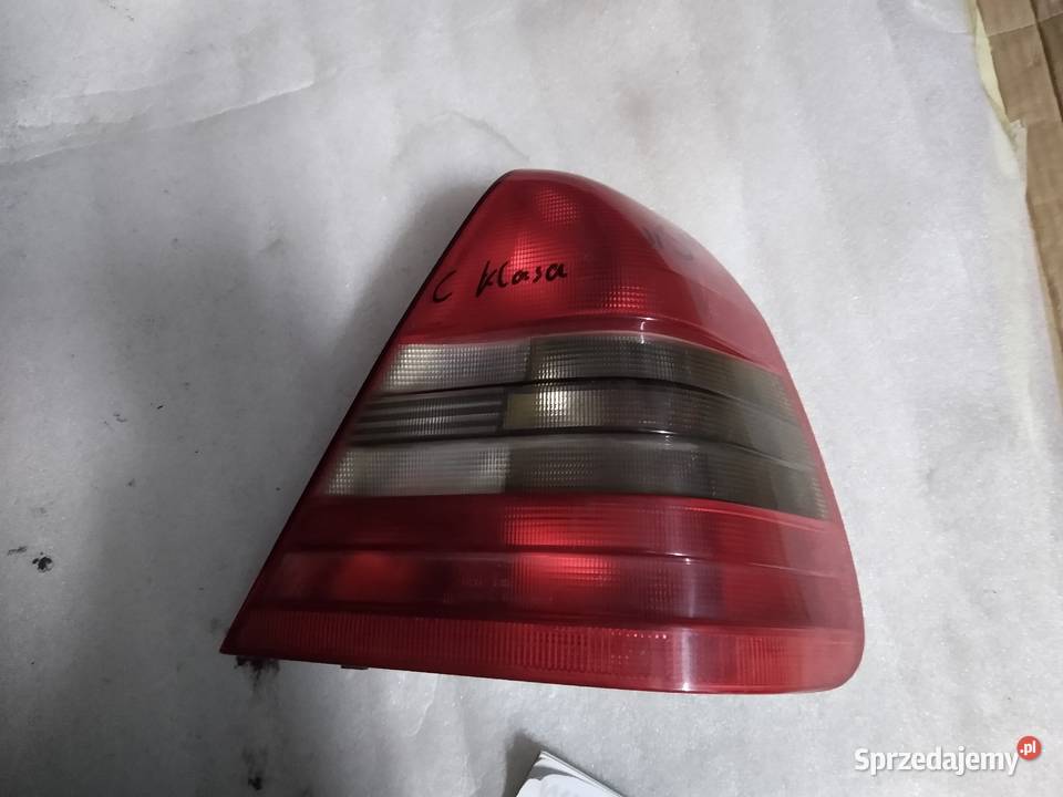 Lampy tył Mercedes C W202 dymione 2028201264R mazowieckie Piaseczno