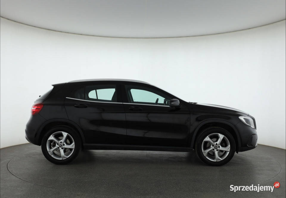 Mercedes GLA GLA 200 radio Piaseczno