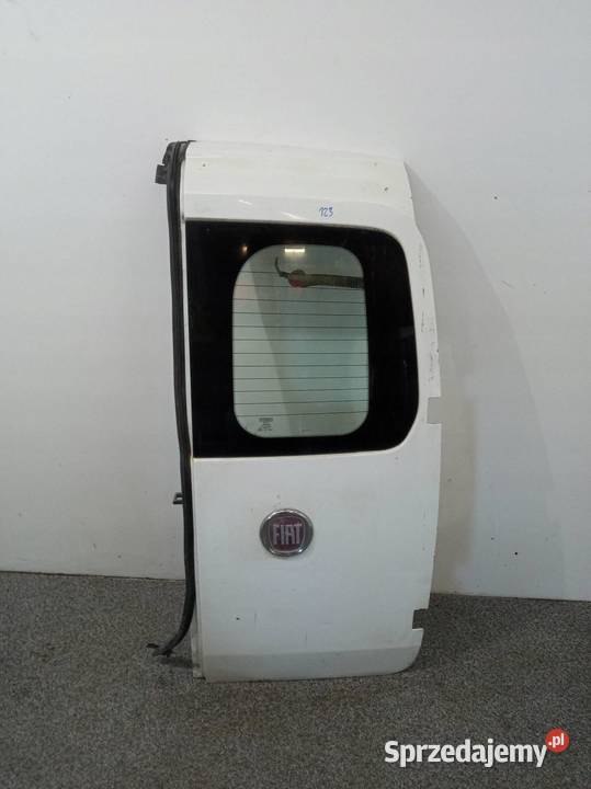 DRZWI PRAWE TYŁ BIAŁE Fiat Fiorino III 2007 świętokrzyskie