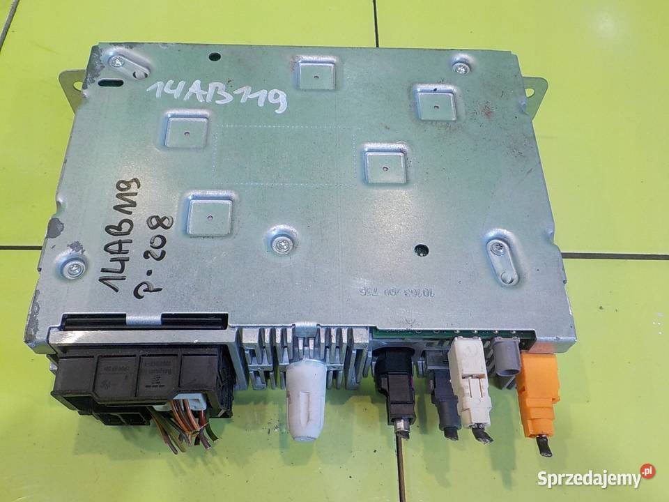 PEUGEOT 208 I 14 EHDI 13r HB 5D radio CD Suków