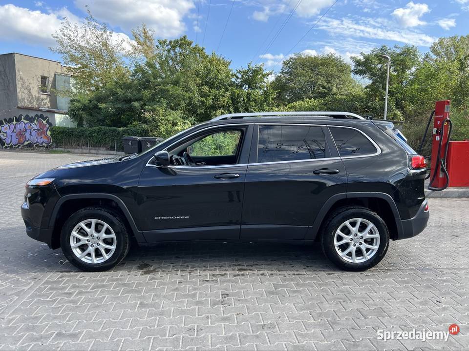 Jeep Cherokee 2015 24 sprowadzony Warszawa