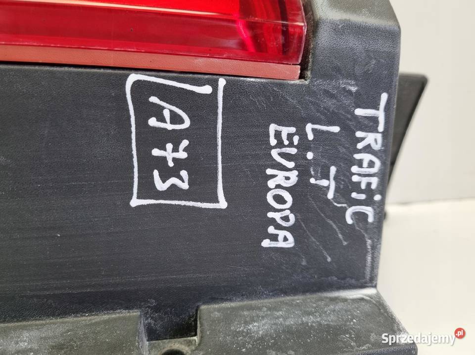 Renault Trafic II Opel Vivaro LIFT 0614r TYLNIA Janów