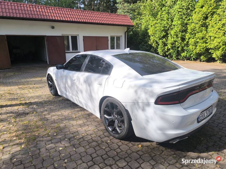 Dodge Charger 5 7 HEMI RT plus Radomsko
