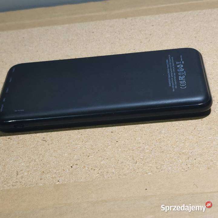 Powerbank Charmast model W2002C Lubin