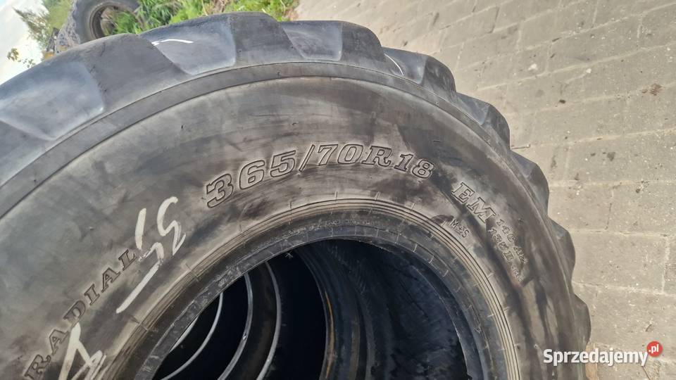 36570r18 1258018 3408018 Dunlop 60 bieżnik Nowe Miasto Lubawskie sprzedam