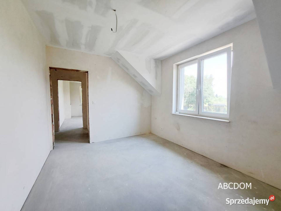 Rybnamieszkanie 4 pokoje ogródek 375m2 Rok budowy 2025 Rybna sprzedam