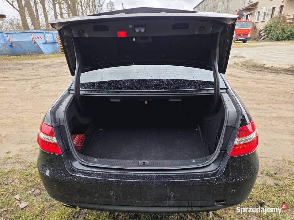 Na sprzedaż Mercedes w212 AVANTGARDE 250 Kołbaskowo