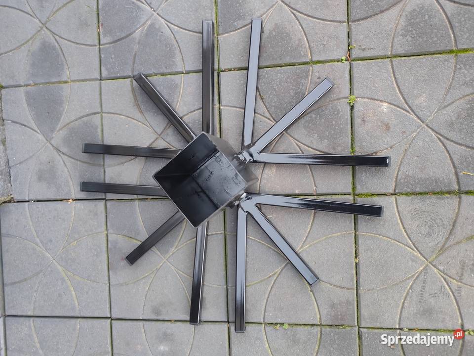 Stojak na choinkę METALOWY