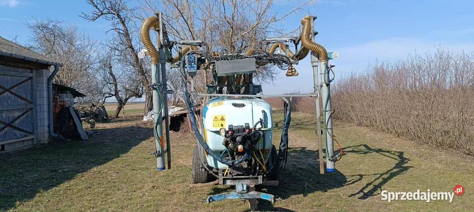 Opryskiwacz dwurzędowy Zaczepiane Lipsko