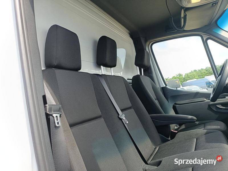 MERCEDESBENZ SPRINTER 517 CDI 2023 195000 ccm Warszawa