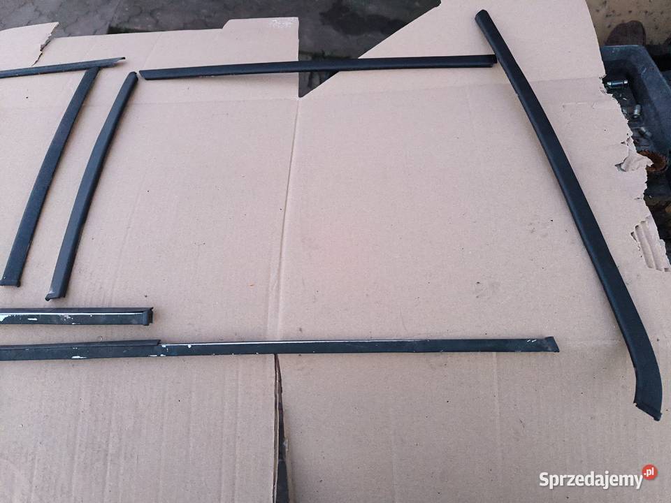 Polonez Truck nakladki ramka drzwi lewe prawe Stalowa Wola sprzedam