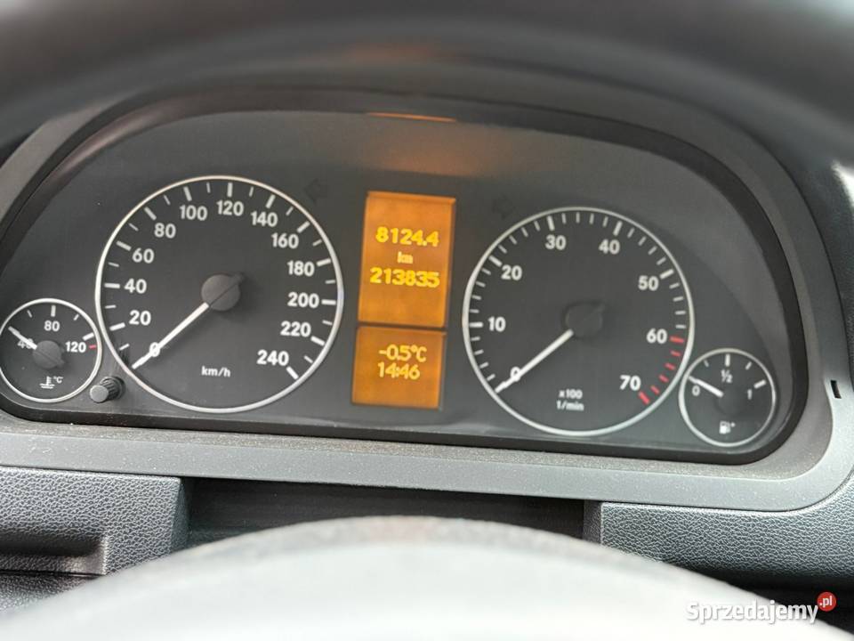 Mercedes A Klasa 17 benzyna Zadbany Walidrogi