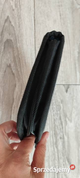 piórnik szkolny piłka Poznań