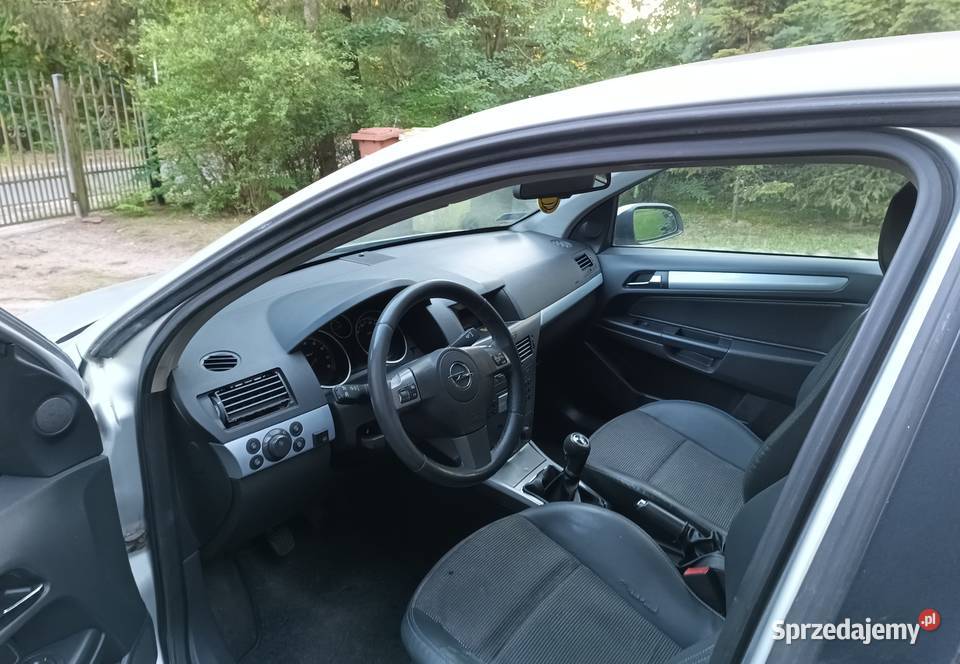 Opel astra h 2006 1600 gaz manualna Drzewociny sprzedam
