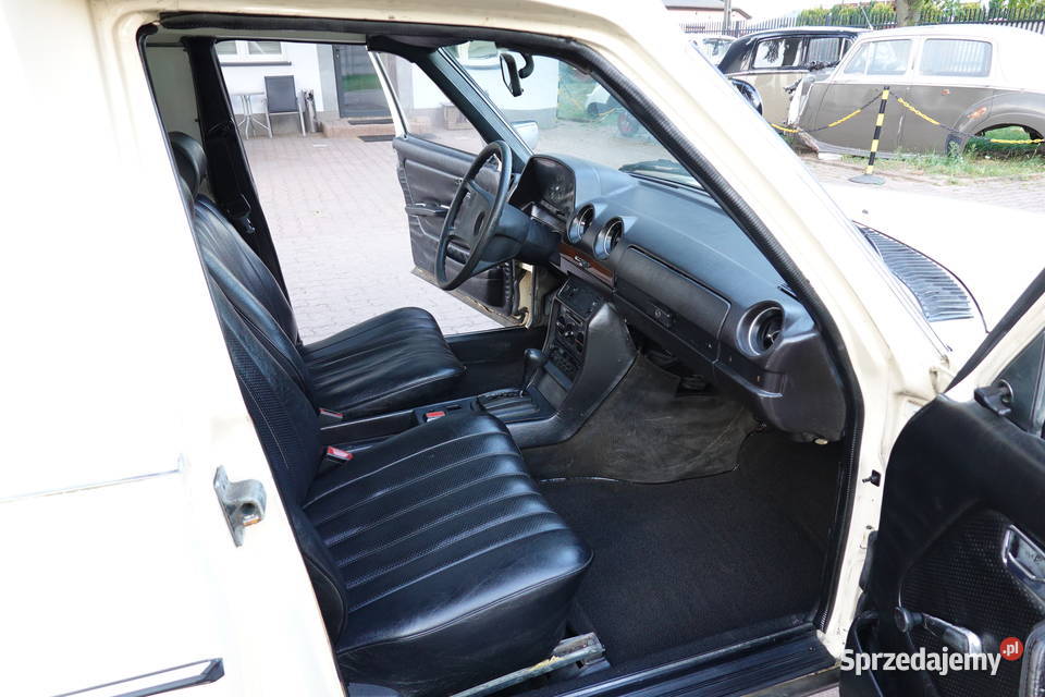 Mercedes W123 300D Kombi exambulanse Oryginalna