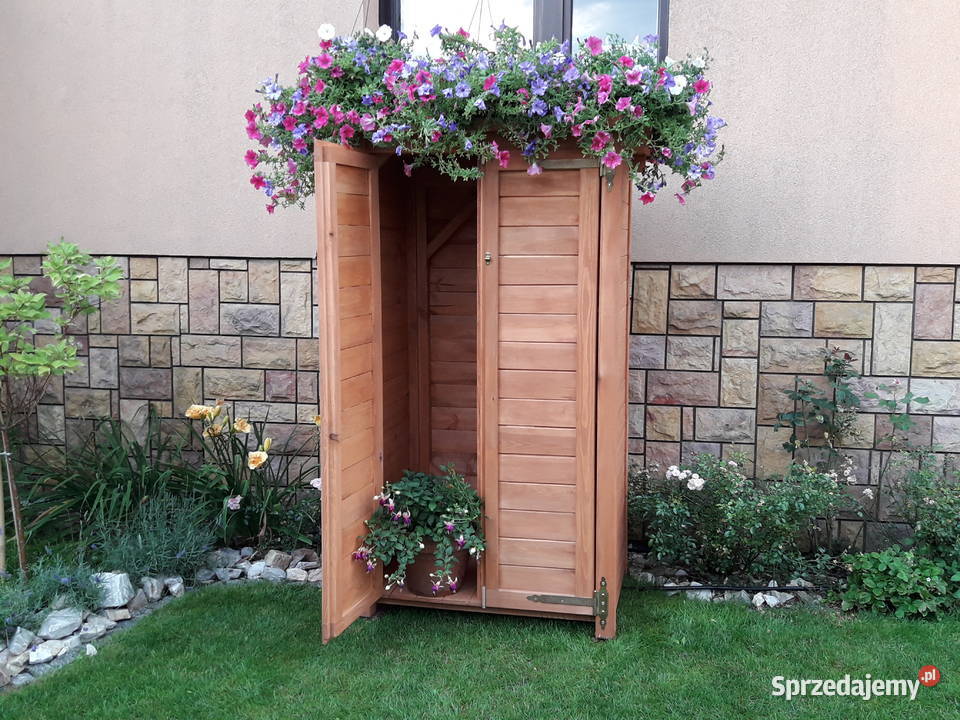 Szafa ogrodowa drewniana boazeria drzwi
