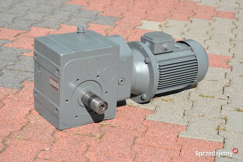 Motoreduktor kątowy 22kw 22obrmin Kargowa