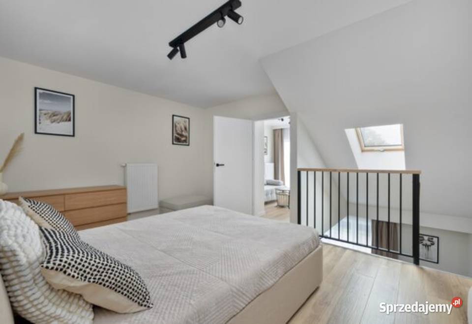 Wynajmę mieszkanie Niechorze 150m morza sprzedam