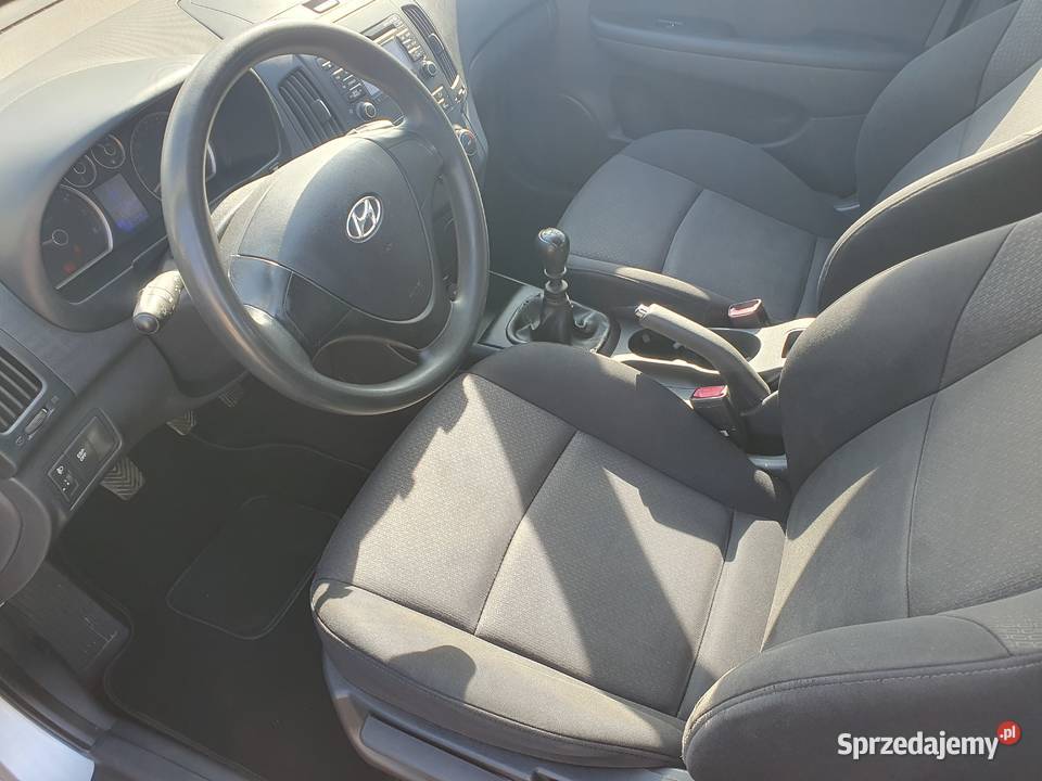 Hyundai I30 14 109 2007 NoweKlocki Tarcze isofix Kleszczów sprzedam