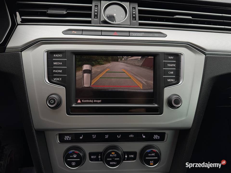 Volkswagen Passat B8 16 TDI 120 2015 r Bogate Raków sprzedam