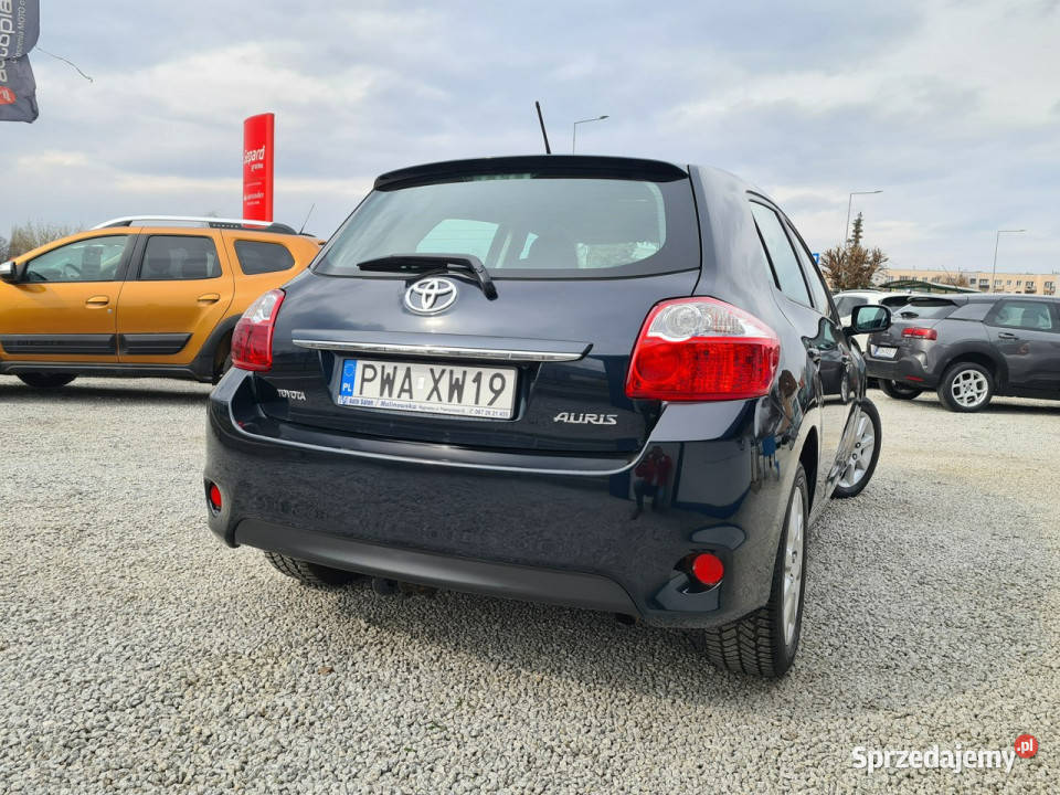 Toyota Auris 99 16 132 Klimatyzacja Halogeny Wągrowiec sprzedam