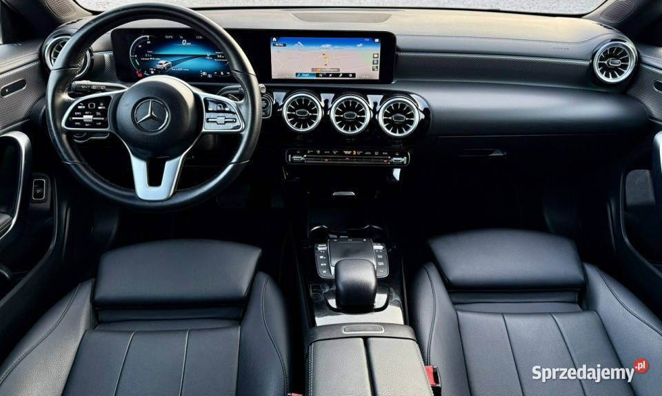 Mercedes CLA 200 LuxuryBogata wersjaGwarancja II Kamienna Góra